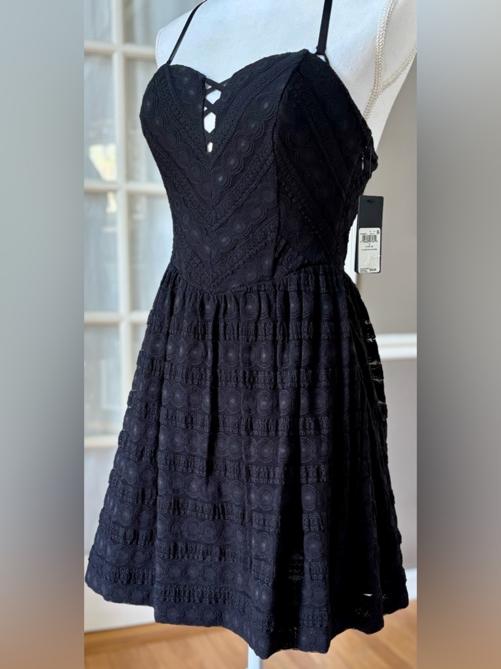 Guess Black Lace Sweetheart Fit & Flare Dress NWT Party Mini